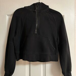 Lululemon 1/2 zip Black scuba